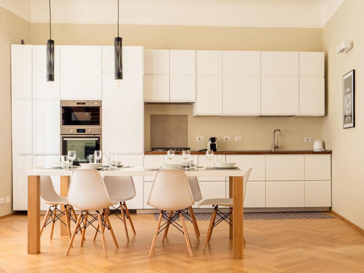 The Best Rent - Cozy Two-Bedrooms Apartment In Pasteur District Milan Luaran gambar