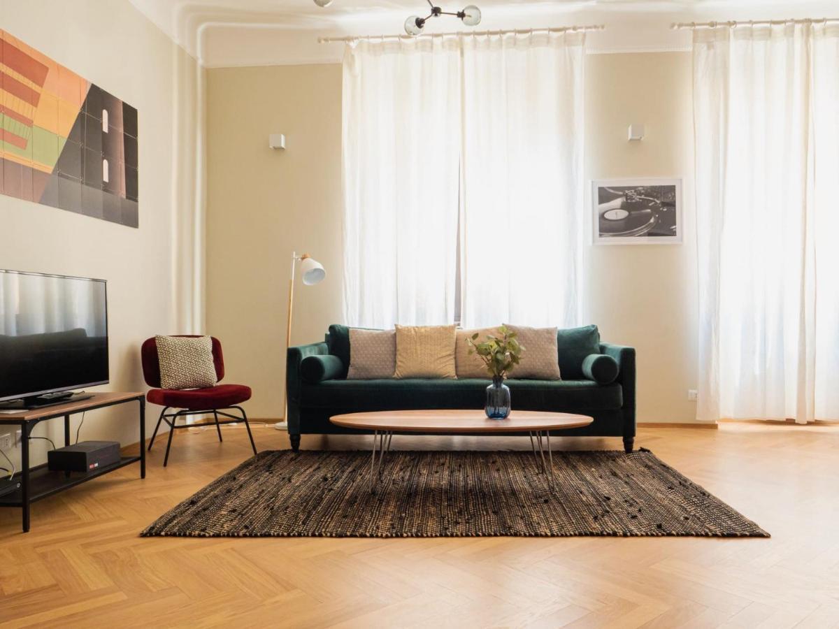 The Best Rent - Cozy Two-Bedrooms Apartment In Pasteur District Milan Luaran gambar